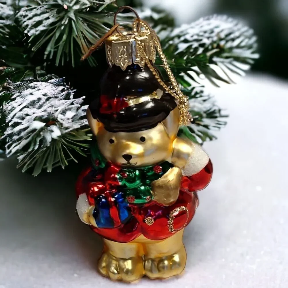 Gentleman Bear with Present Ornament Hand Blown Glass Thomas Pacconi Classics 02
